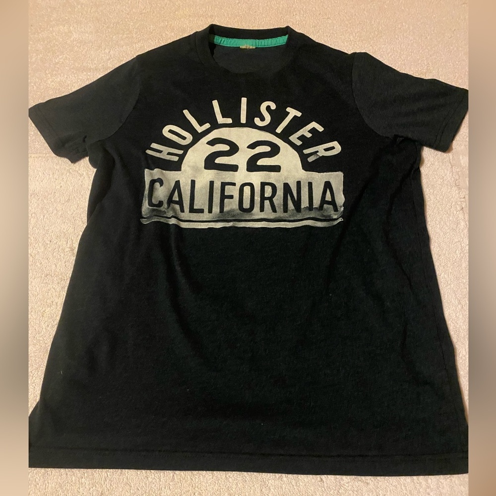 Hollister California Men’s Medium Short Sleeve Shirt